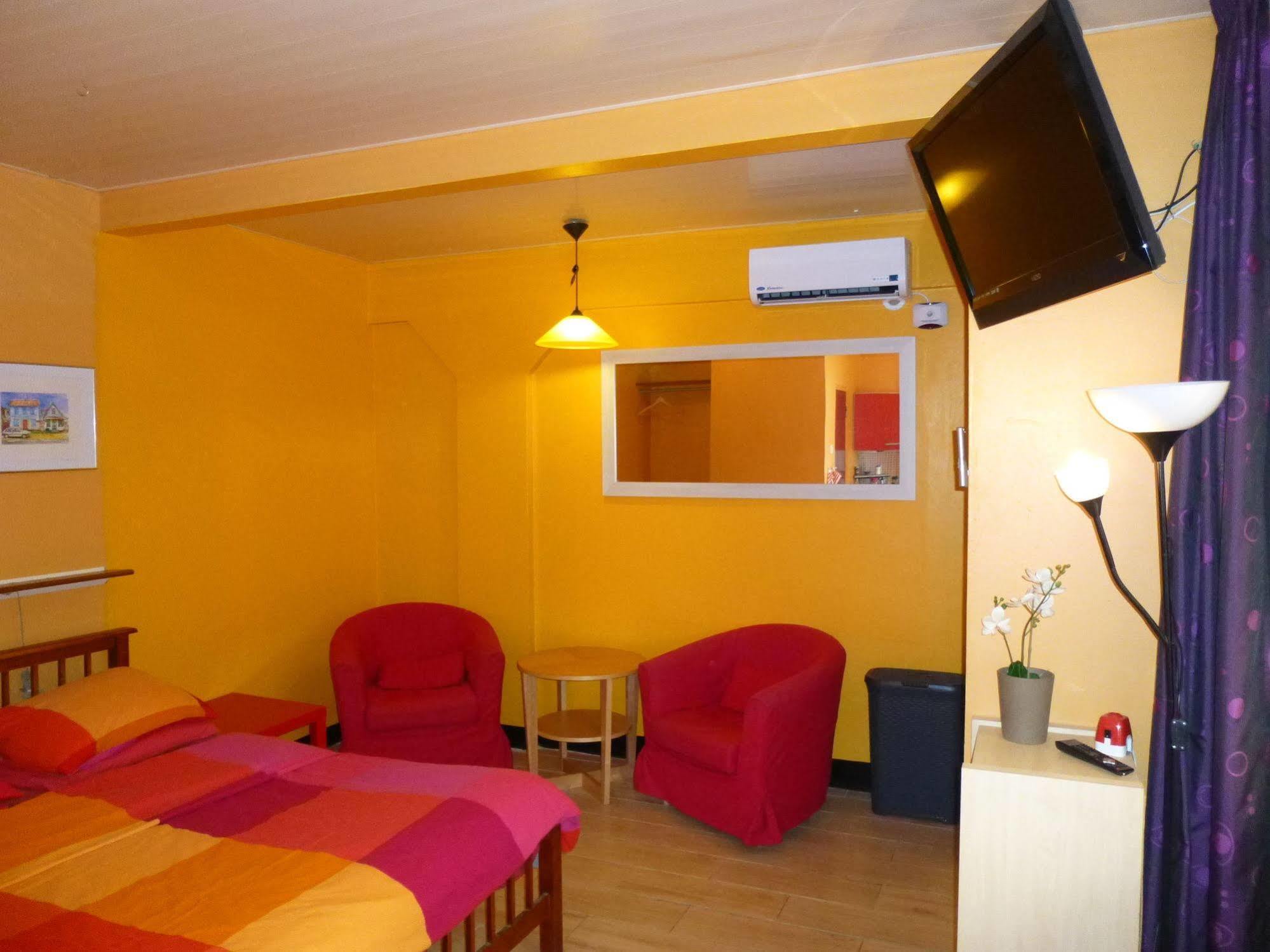 Kekemba Apartments Парамарибо Екстериор снимка